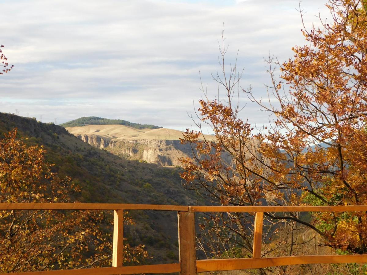 Camping Alereks Mountain *