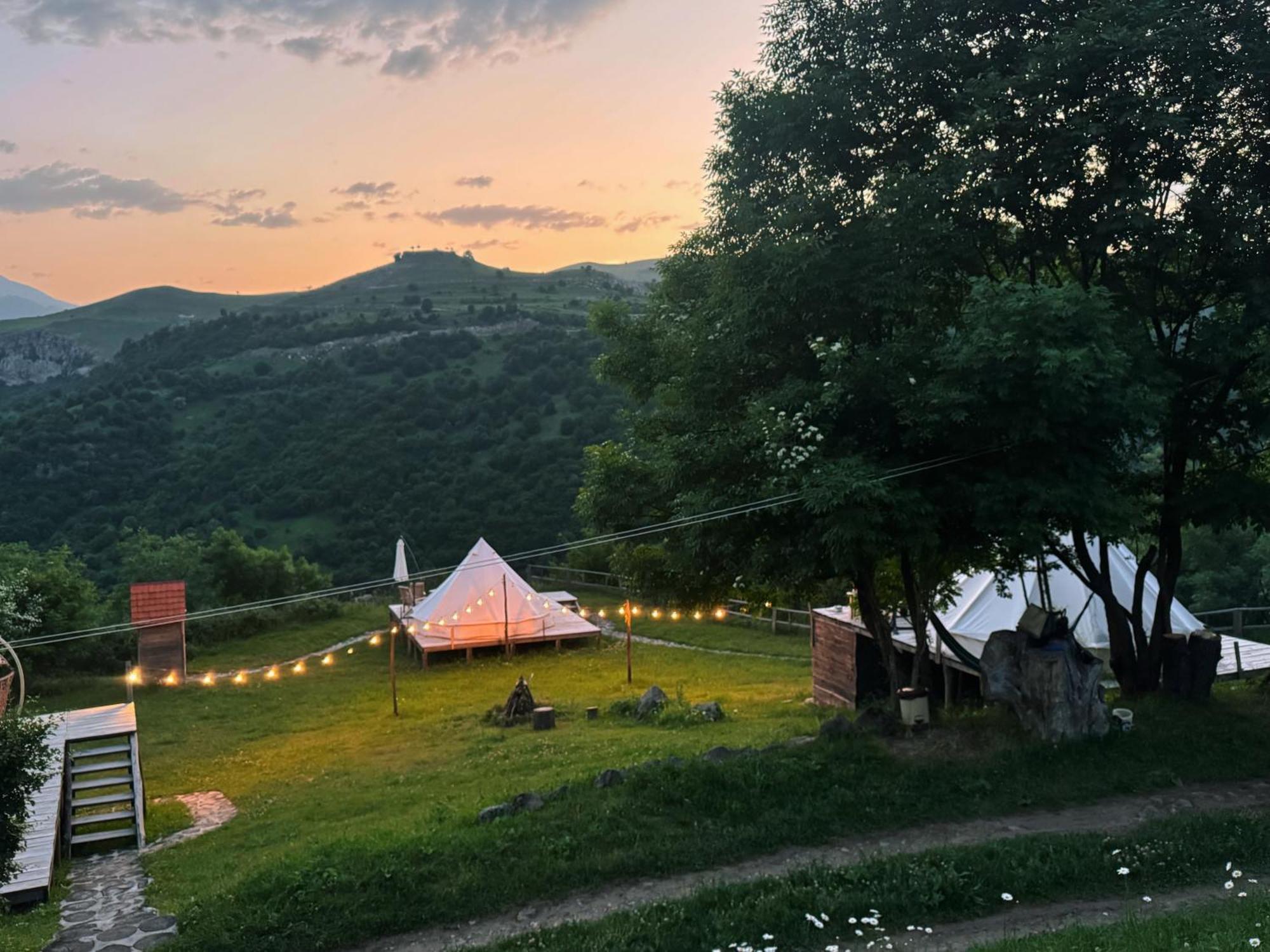 Alereks Mountain Camping